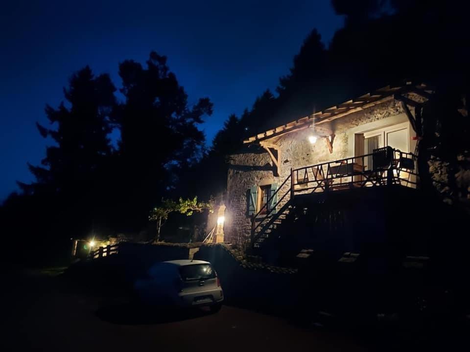 La Mazille , Cossy Vakantiestudio Met Zwembad In Zuid-Bourgogne Anglure-sous-Dun Bagian luar foto