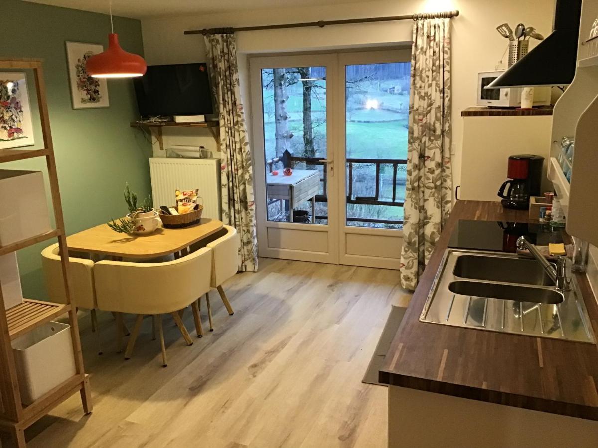 La Mazille , Cossy Vakantiestudio Met Zwembad In Zuid-Bourgogne Anglure-sous-Dun Bagian luar foto